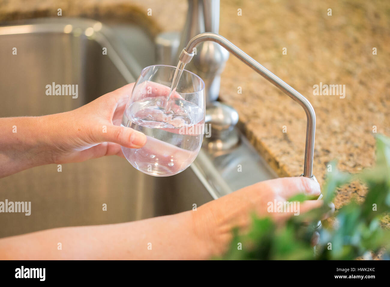 Reverse osmosis hires stock photography and images Alamy