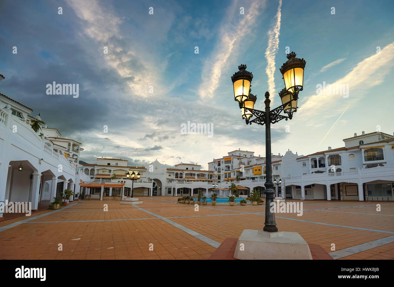 View city plaza night hi-res stock photography and images - Alamy