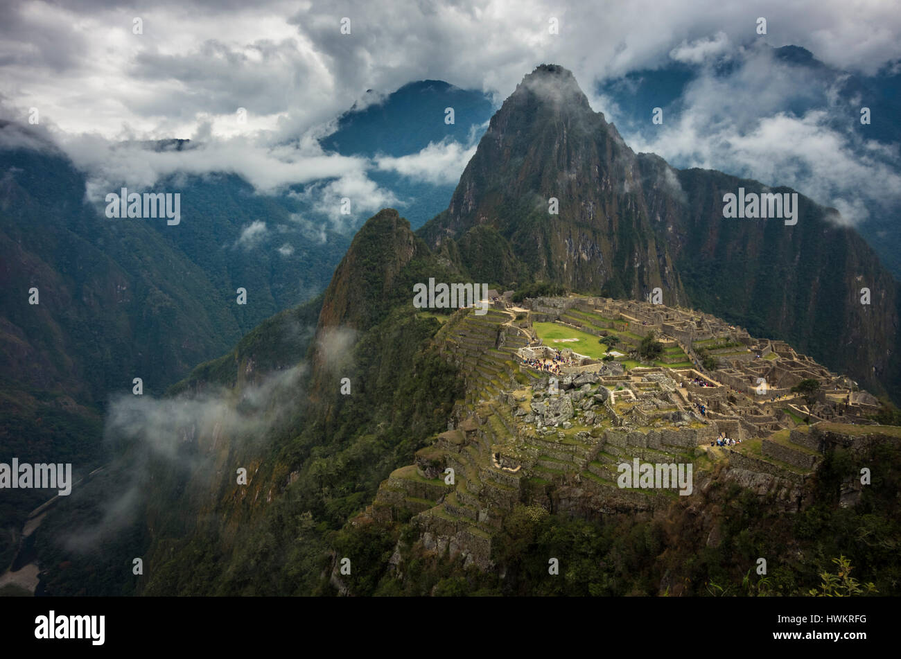 Misty view machu picchu ruins hi-res stock photography and images - Alamy