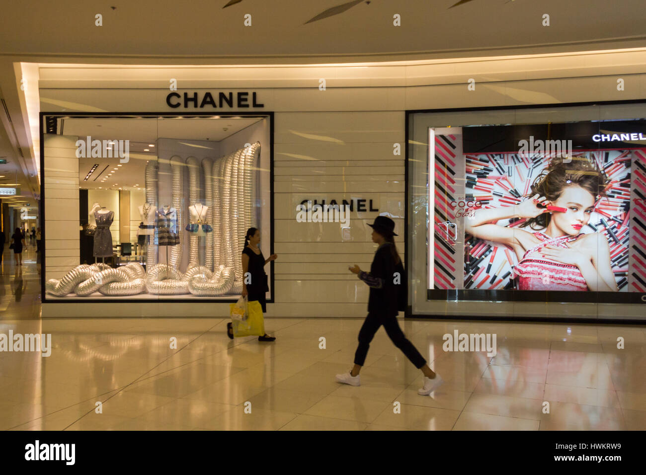 Ikke nok køber Spild Chanel store in Paragon Mall, Bangkok, Thailand Stock Photo - Alamy