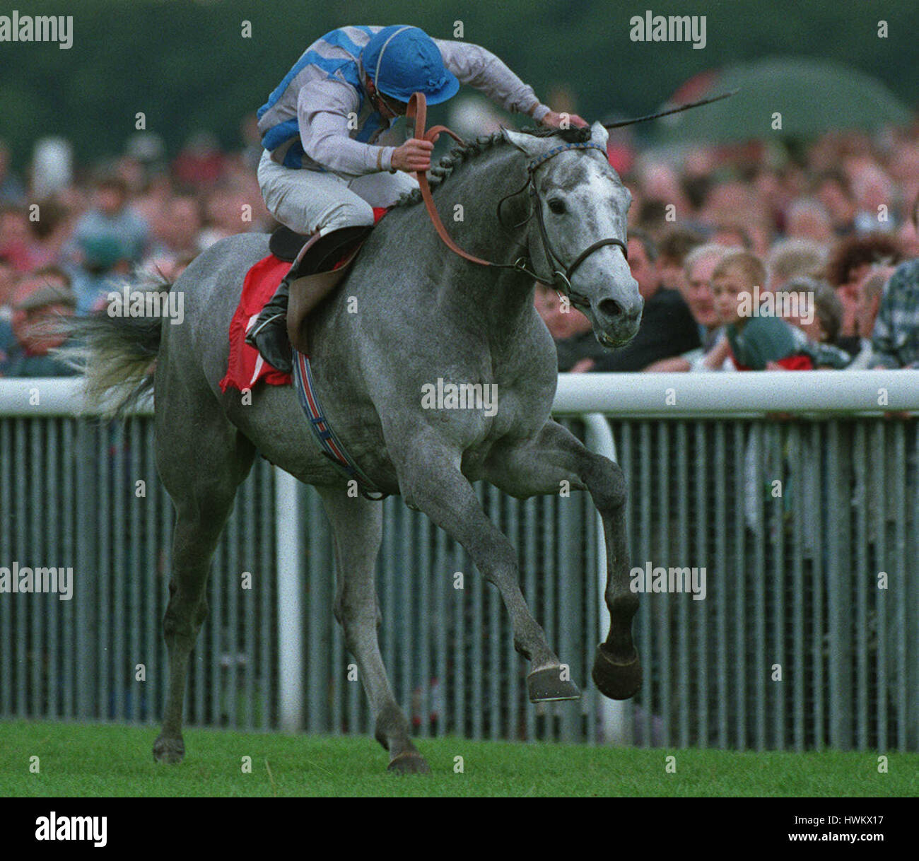 HASTEN TO ADD WINS TOTE EBOR RIDDEN BY GEORGE DUFFIELD 19 August 1994 Stock Photo
