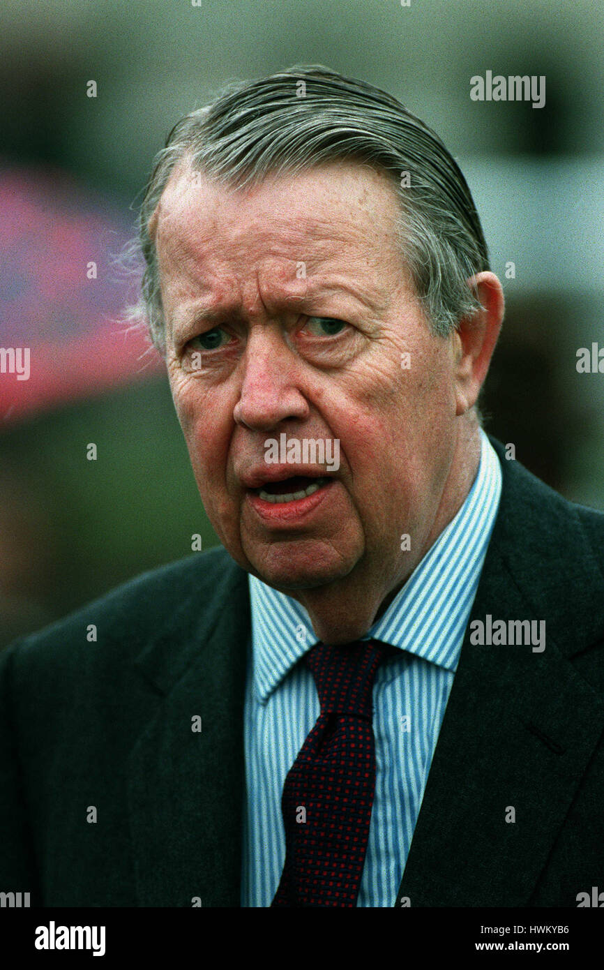 CAPT. R.H.G.DOLBEY STUD MANAGER SHADWELL 26 April 1994 Stock Photo