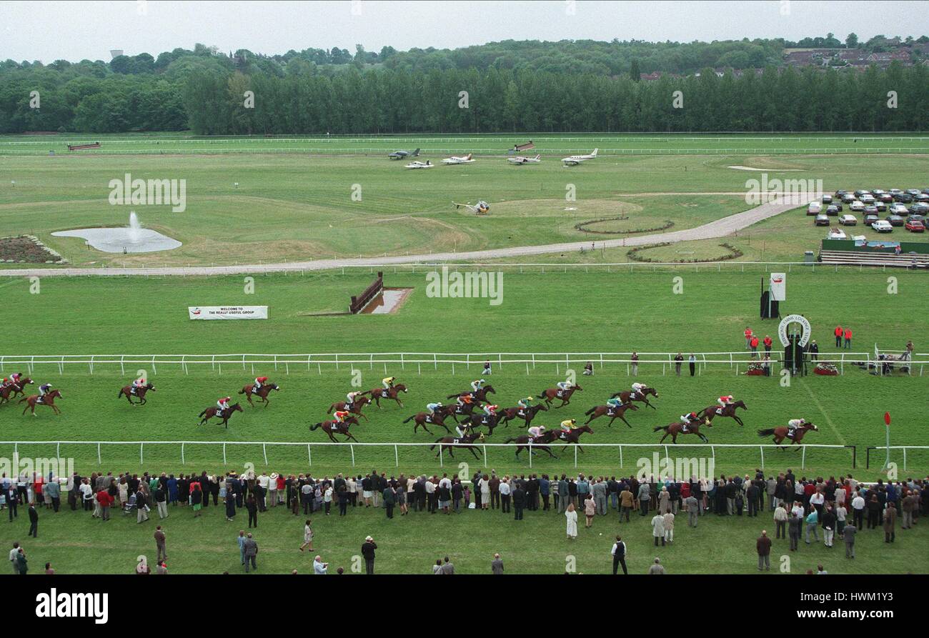 NEWBURY'S FIRST SUNDAY RACE NEWBURY RACECOURSE 21.5.95 24 May 1995 Stock Photo