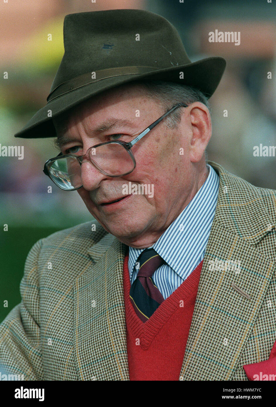 HARRY THOMPSON-JONES RACE HORSE TRAINER 21 October 1997 Stock Photo - Alamy