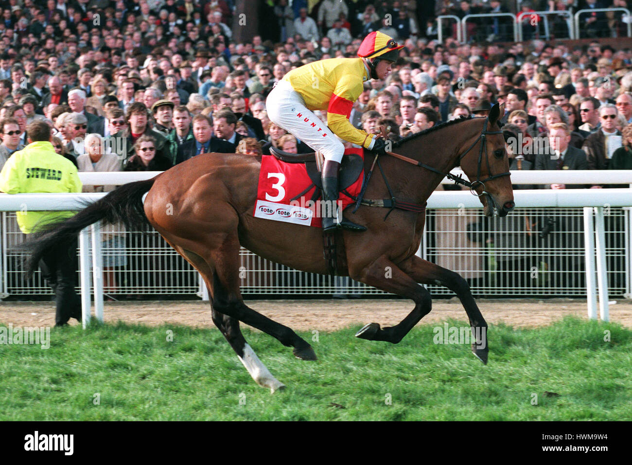 DOUBLE THRILLER RIDDEN BY J.TIZZARD 22 March 1999 Stock Photo