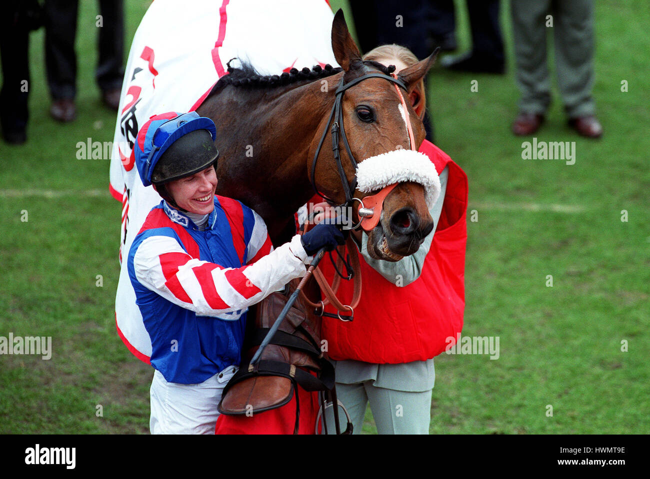 LOOKS LIKE TROUBLE R.JOHNSTON CHELTENHAM GOLD CUP 2000 14 March 2000 Stock Photo