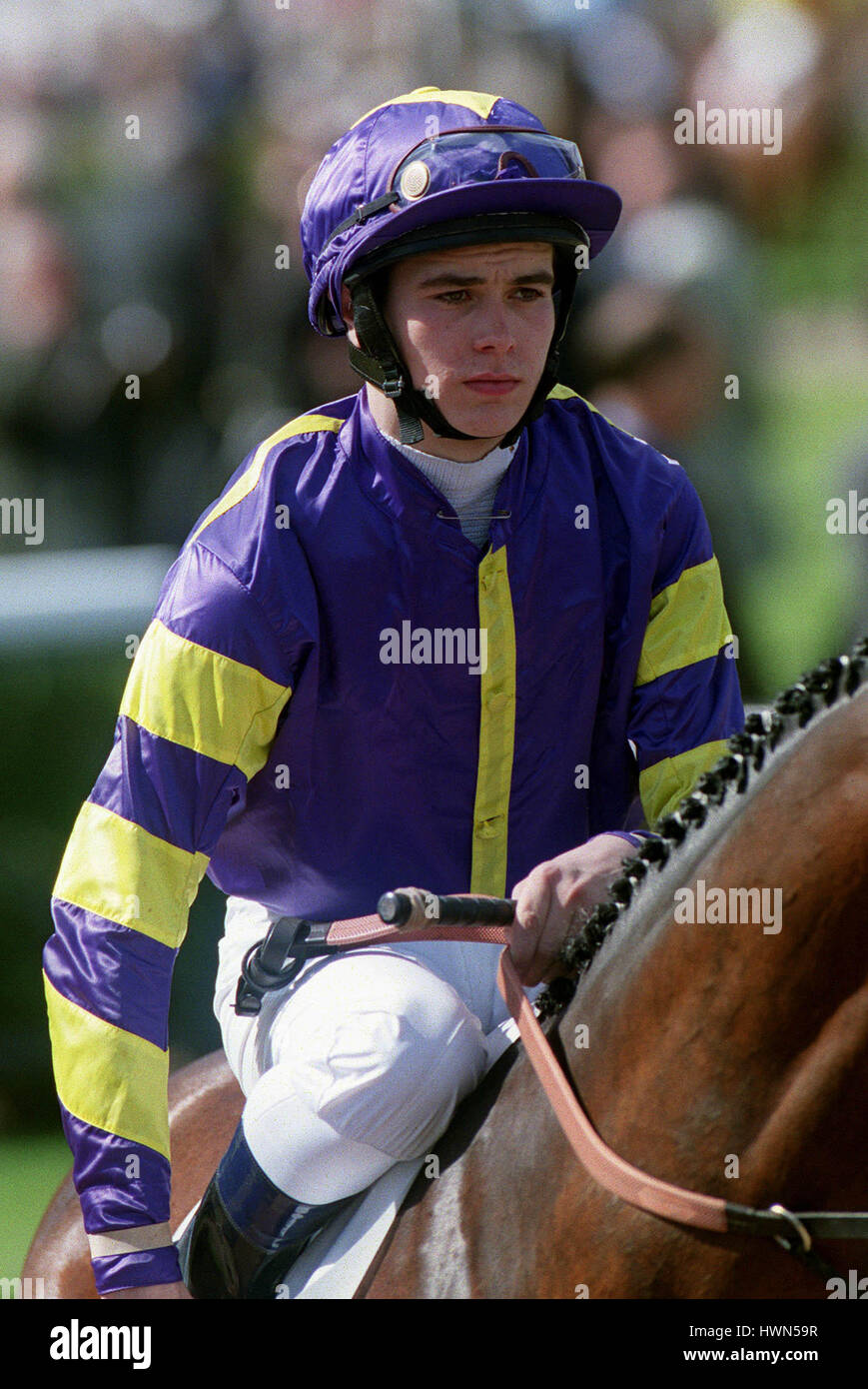 LEE NEWMAN JOCKEY NEWMARKET NEWMARKET RACECOURSE 04 May 2001 Stock Photo