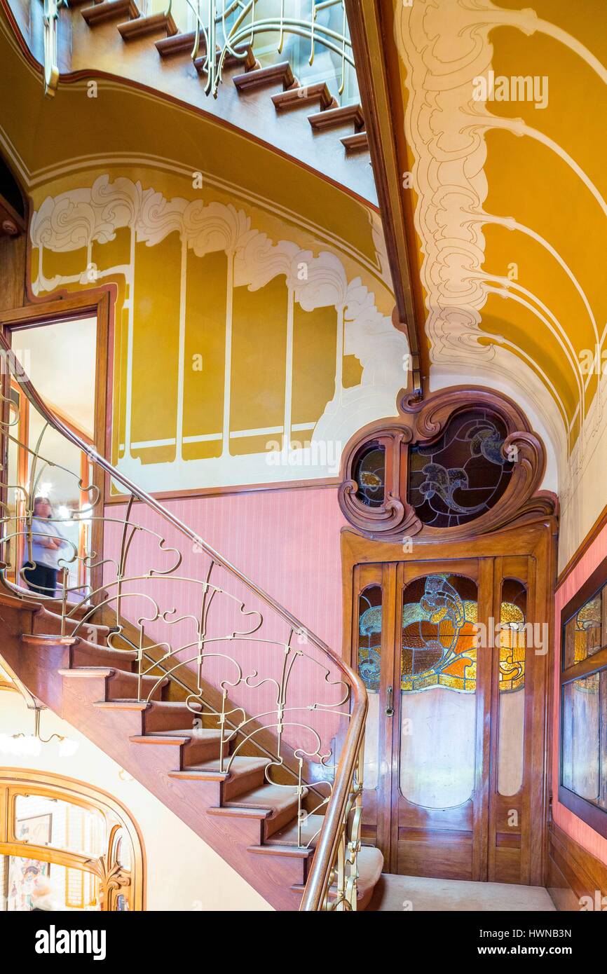Belgium, Brussels, Saint Gilles district, Rue des Sables, Horta museum opened in 1969, personal dwelling of the architect Victor Horta in Art Nouveau style, building of 1901 classified Unesco world heritage, staircase Stock Photo
