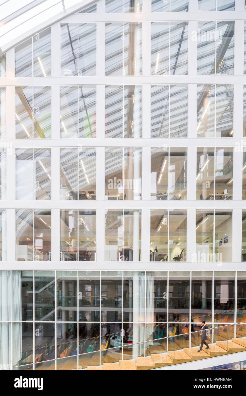 Belgium, Brussels, Tour & Taxis, Brussels Environment, headquarters of the Brussels Institute for Environmental Management (IBGE) designed by the Dutch architectural firm Cepezed as the most passive building in the country and inaugurated in 2015 Stock Photo