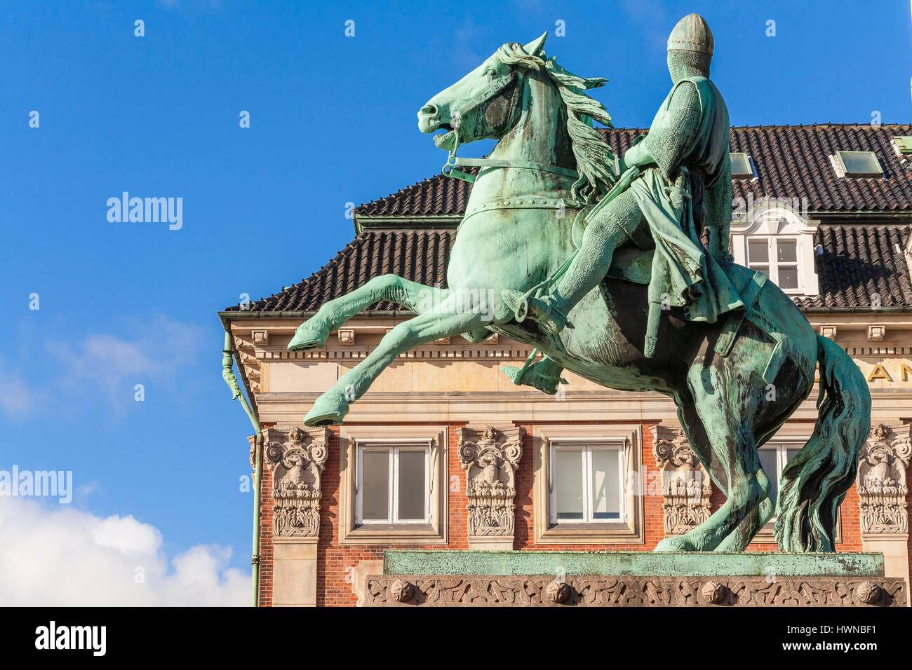 Denmark, Zealand, Copenhagen, Hojbro Plads, equestrian statue ...