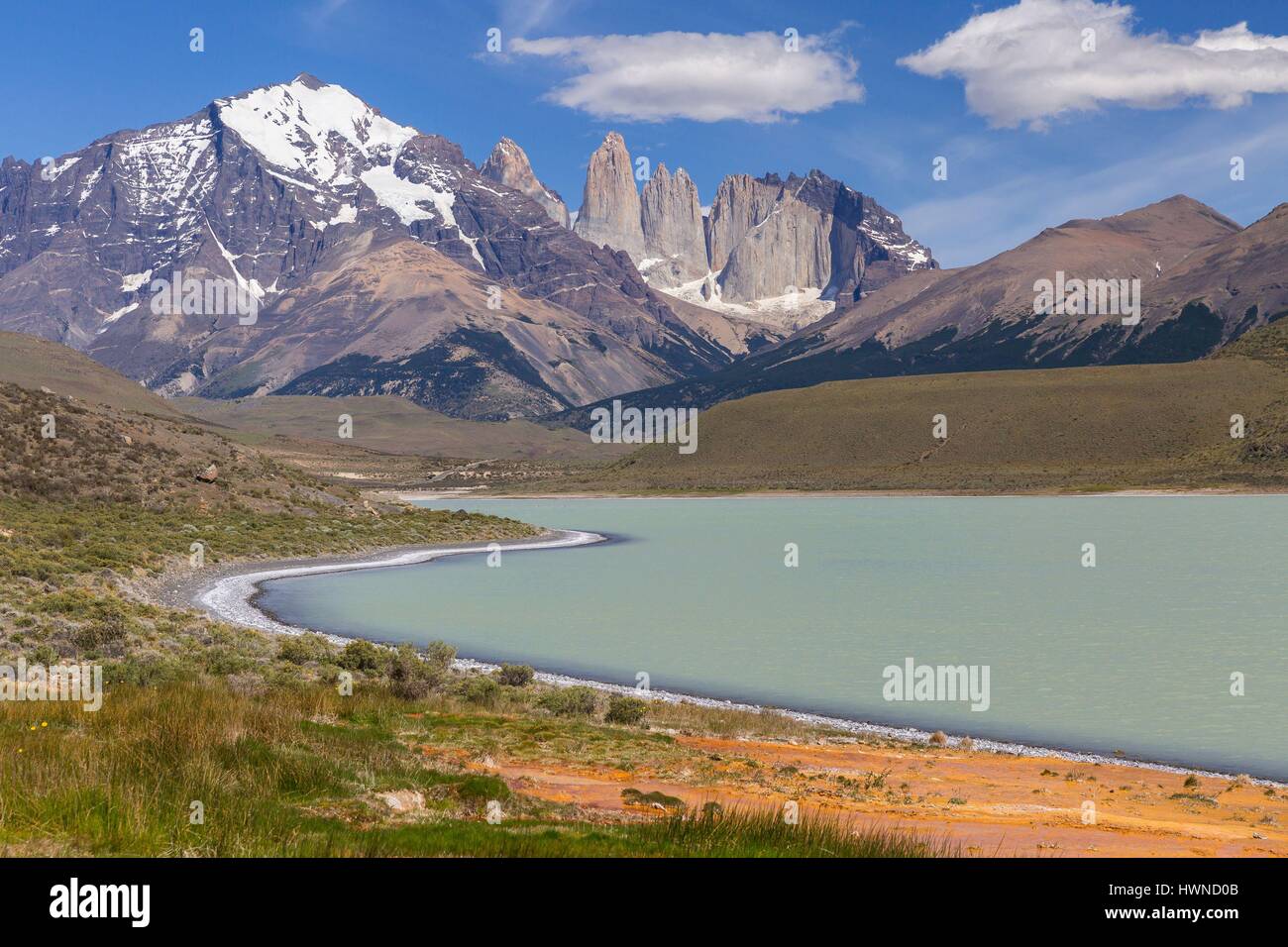 Chile, Patagonia, Aysen region, Torres del Paine national park, laguna Amarga and las Torres peaks Stock Photo