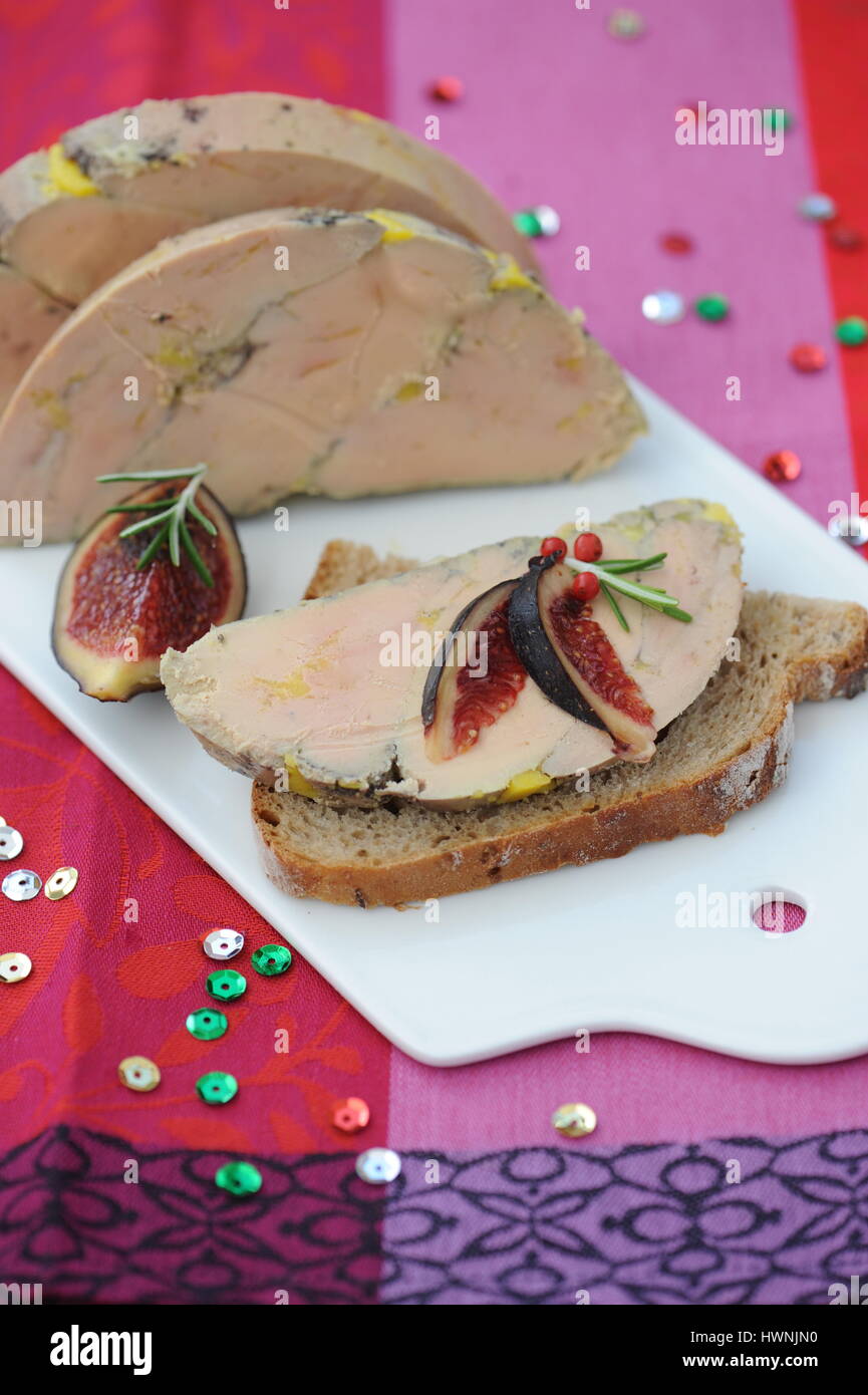 Terrine de foie gras mi cuit Stock Photo Alamy