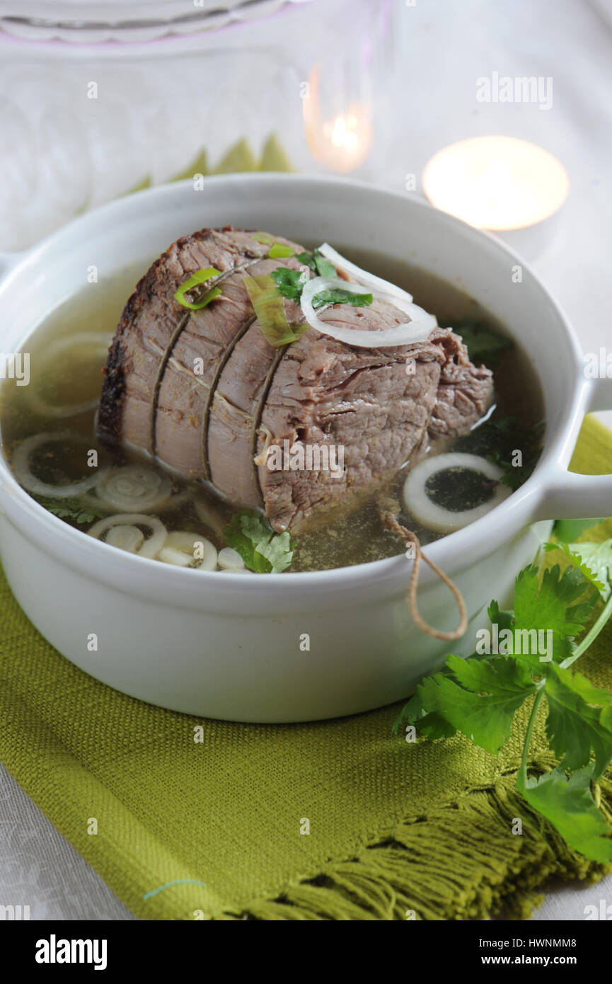 Filet de boeuf bouillon asiatique Stock Photo Alamy