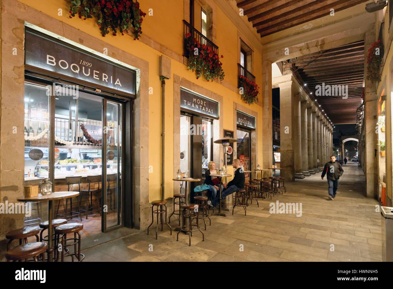 Spain, Catalonia, Barcelona, La Rambla, Boqueria market, tapas bar