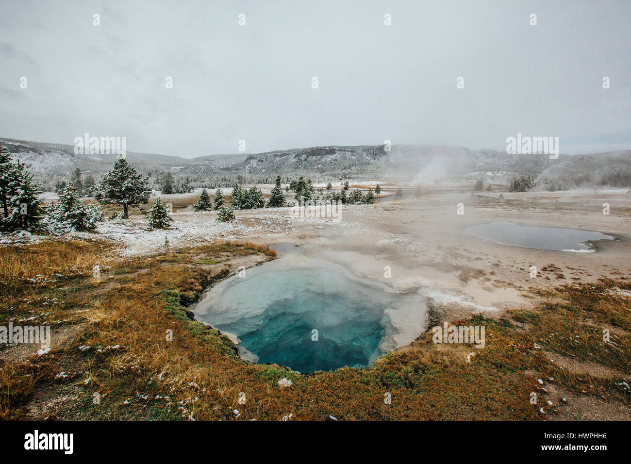Hot spring clear water hi res stock photography and images Alamy