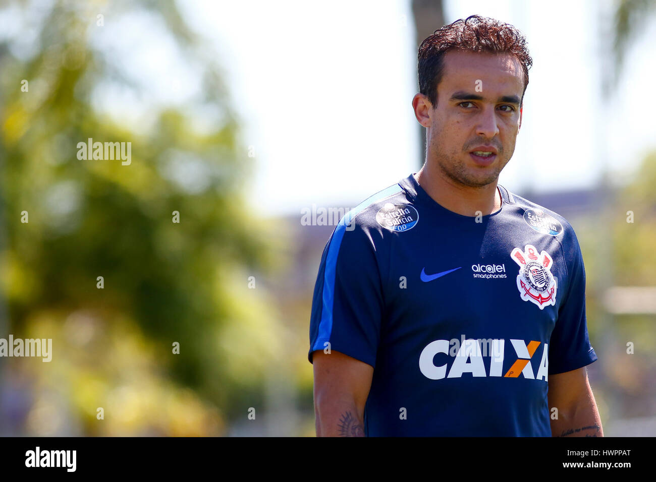 SÃO PAULO, SP - 22.03.2017: TREINO DO CORINTHIANS - Jadson during Corinthians&#39; training held at CT Joaquim Grava, East Zone of São Paulo. The team is preparing for the h tomorrow against RB Brazilazil, valid for the 10th round of the 2017 Paulistão Itaipava. (Photo: Marco Galvão/Fotoarena) Stock Photo