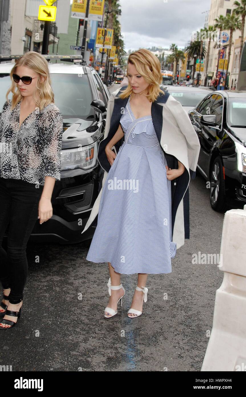 Los Angeles, CA, USA. 22nd Mar, 2017. Elizabeth Banks at the induction ceremony for Star on the Hollywood Walk of Fame for Haim Saban, Hollywood Boulevard, Los Angeles, CA March 22, 2017. Credit: Michael Germana/Everett Collection/Alamy Live News Stock Photo