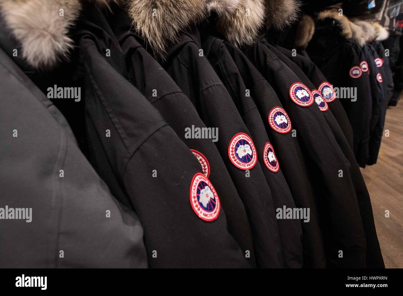 markhams winter jackets 2019