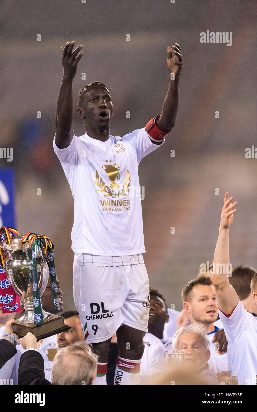 Mbaye Leye (Zulte Waregem) ; March 19; 2017 - Football : Croky Cup 2016  2017 ; Final; match between Oostende 5- 7 Zulte Waregem dts at Roi Baudoin  Stadium ; Bruxelles, Belgium; Credit: aicfoto/AFLO/Alamy Live News Stock  Photo - Alamy