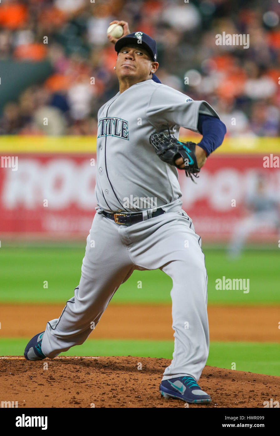 [Photo] Felix Hernandez, Surrounded By K's (via A's Broadcast) : r/baseball