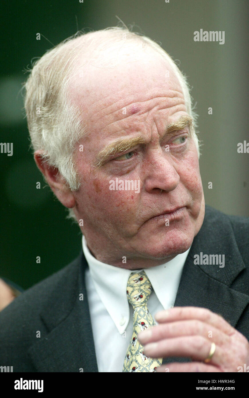 FRANCIS ENNIS RACE HORSE TRAINER 11 September 2003 Stock Photo Alamy