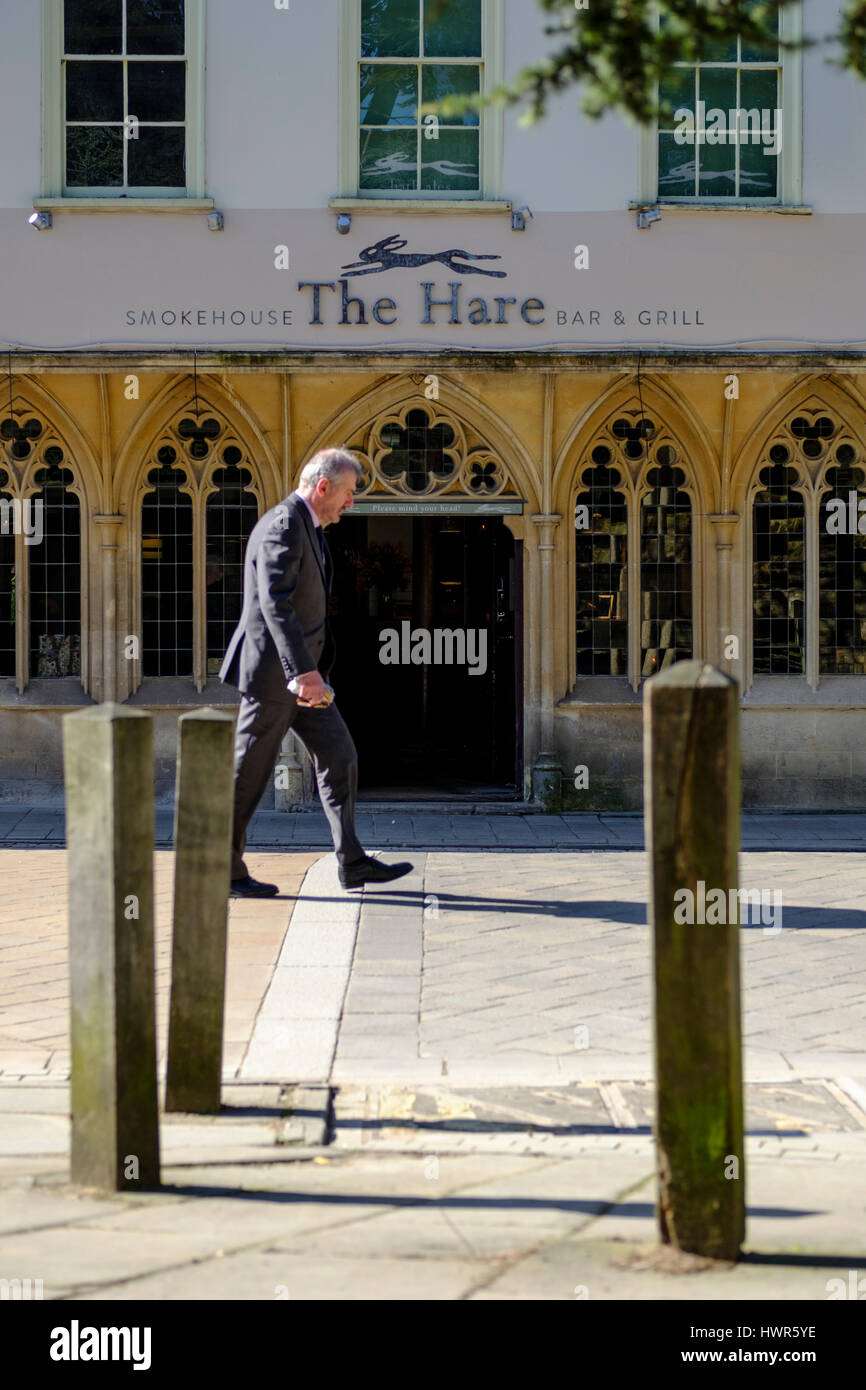The Hare Bar in Cirencester Stock Photo