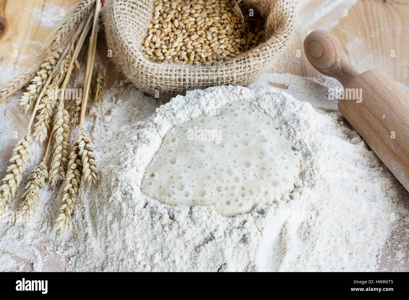 Whole Wheat Flour, Yeast and Wheat, Kneading Bread Stock Photo Alamy