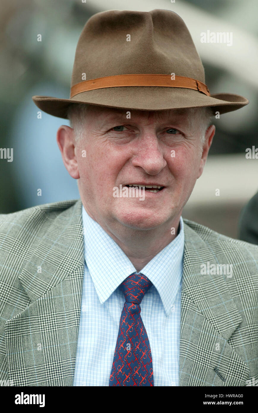 MARTIN PIPE RACE HORSE TRAINER CHELTENHAM RACECOURSE CHELTENHAM ENGLAND