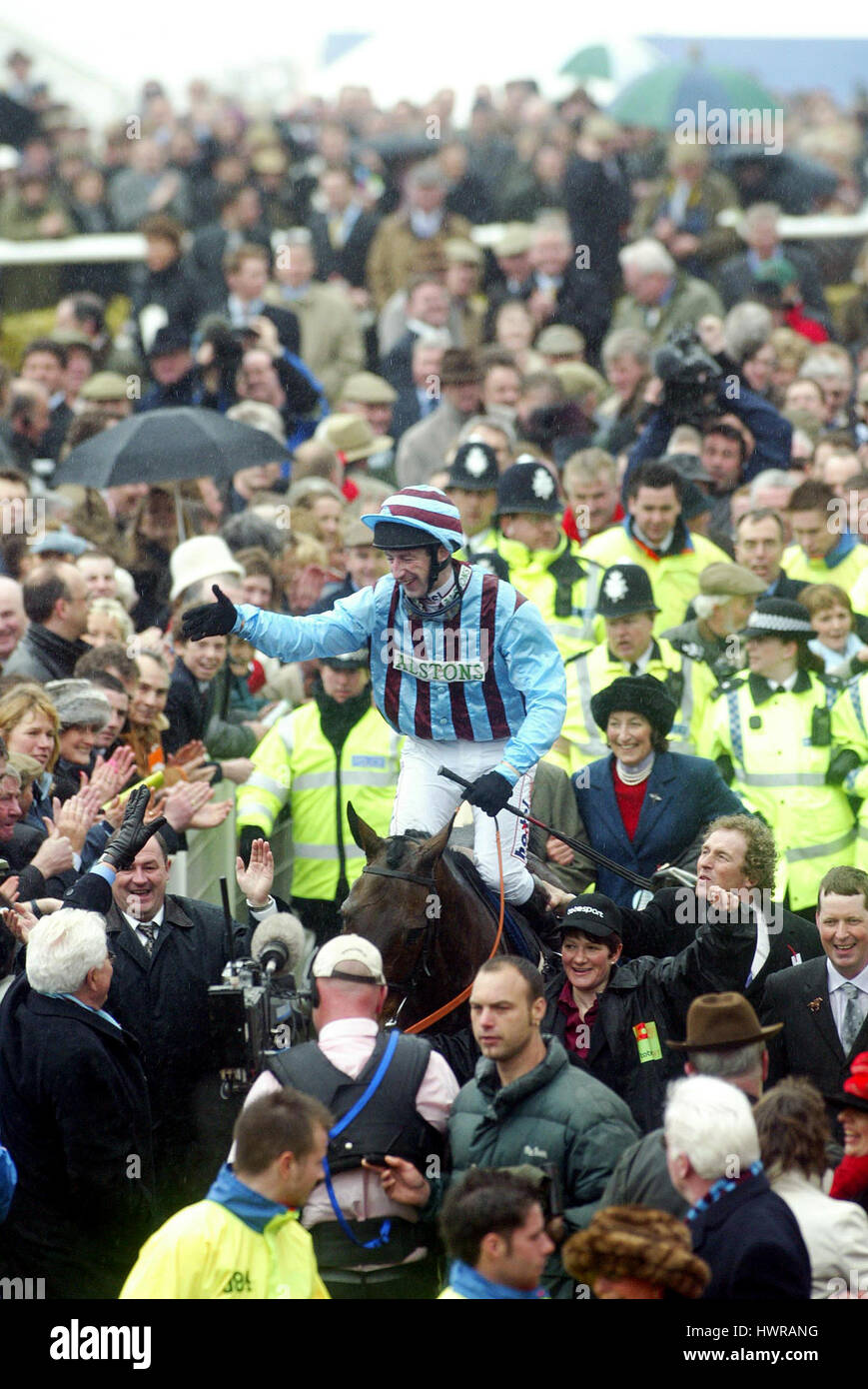 2004 cheltenham gold cup hires stock photography and images Alamy