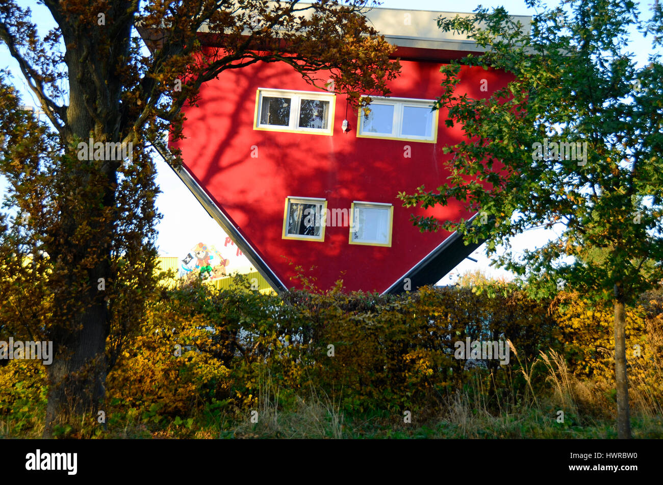 Haus Kopf Uber In Lauterbach Auf Der Insel Rugen Stock Photo