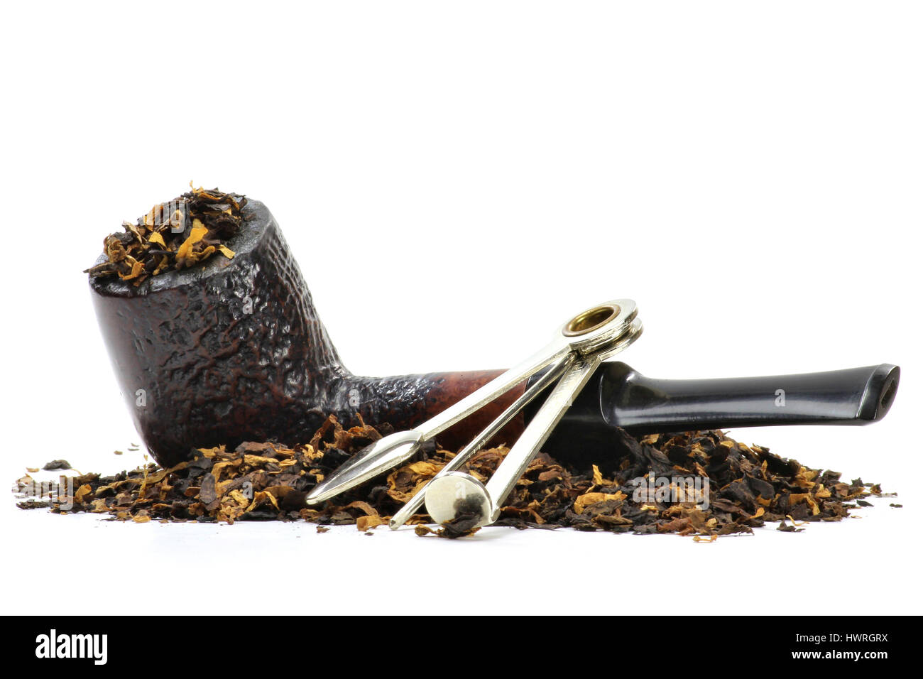 briar pipe with tobacco isolated on white background Stock Photo - Alamy