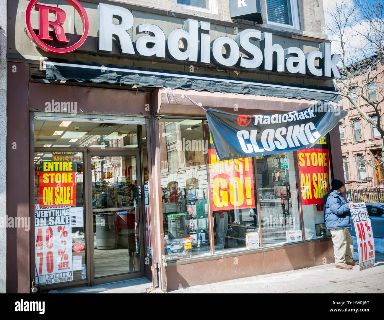 Radio Shack Hours On Sunday