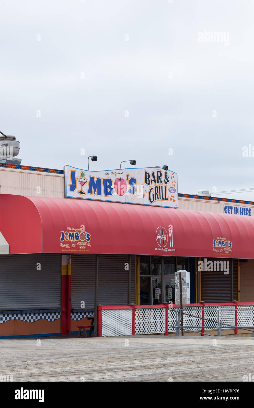 Jumbos bar hires stock photography and images Alamy