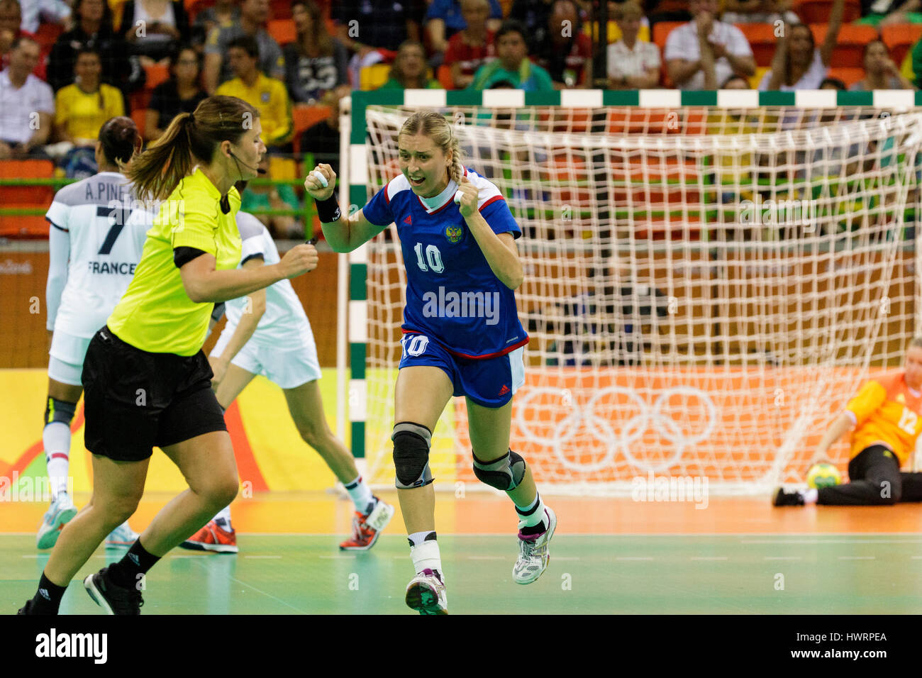 Rio de Janeiro, Brazil. 20 August 2016  Olga Akopian (RUS) #10 competes in the women's handball gold medal match Russia vs. France at the 2016 Olympic Stock Photo