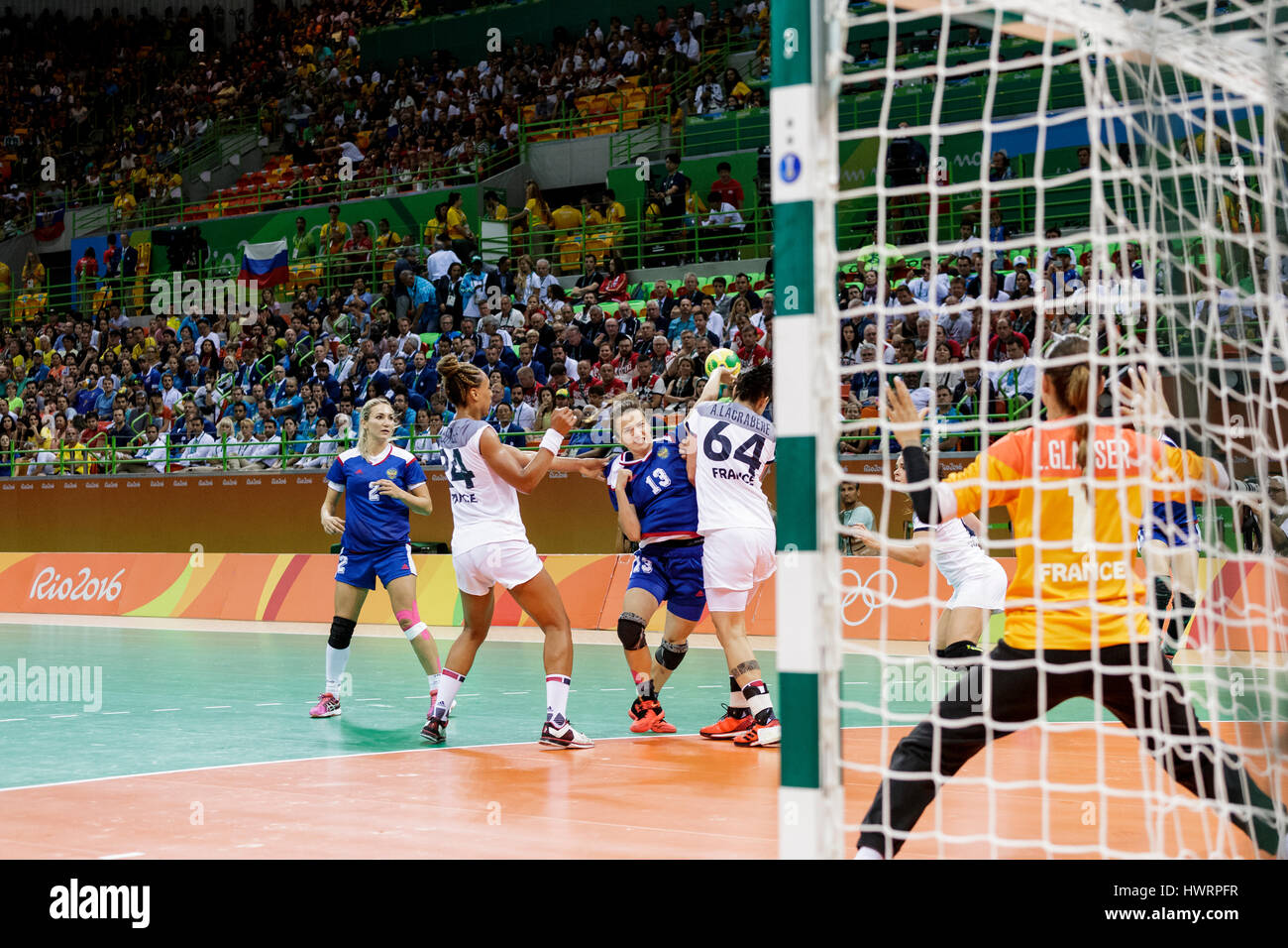 Rio de Janeiro, Brazil. 20 August 2016  Anna Vyakhireva (RUS) #13 defended by Béatrice Edwige (FRA) #24 and Alexandra Lacrabère (FRA) #64 in the women Stock Photo