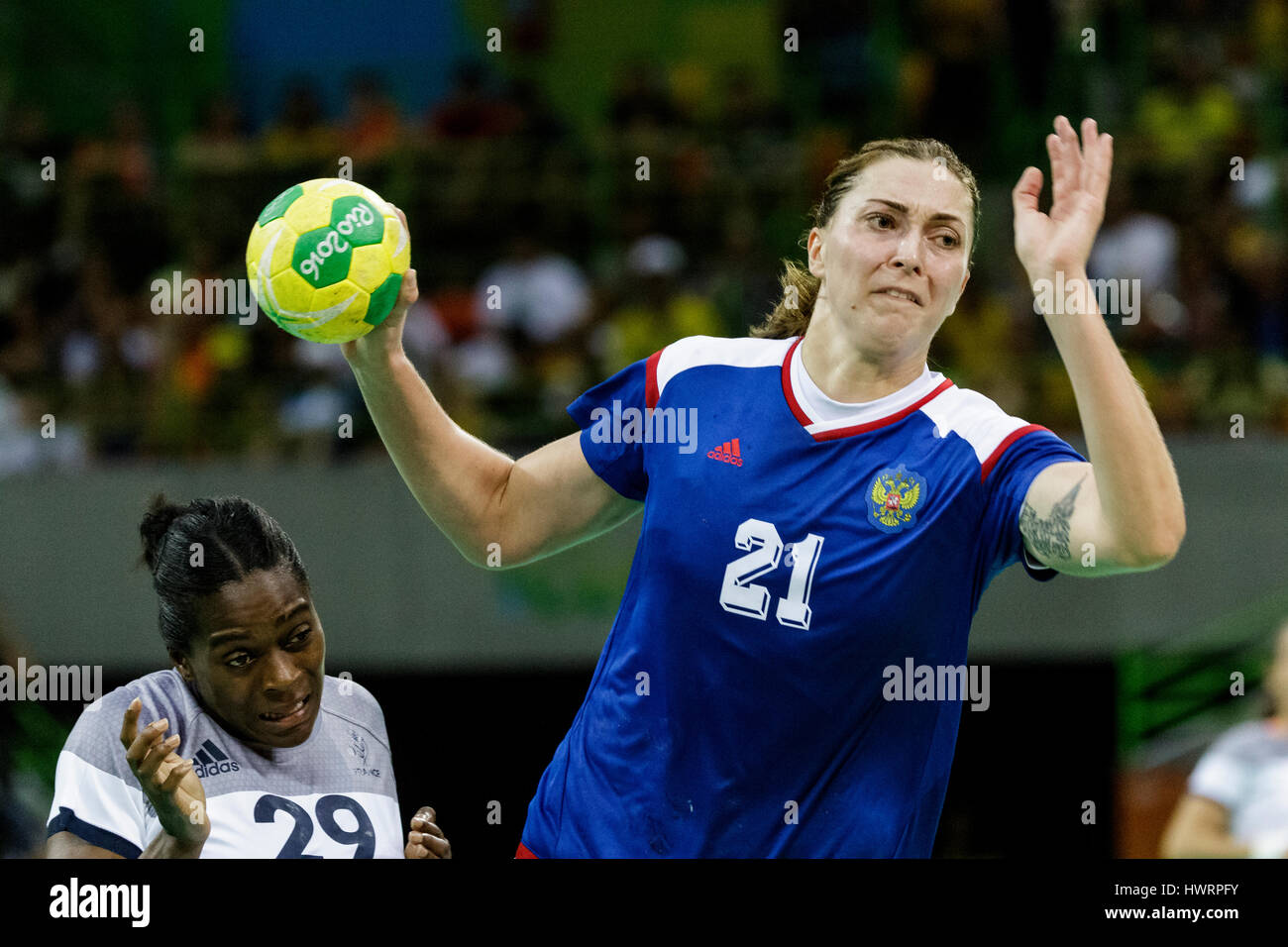 Rio de Janeiro, Brazil. 20 August 2016 Victoria Zhilinskayte (RUS) #21 competes in the women's handball gold medal match Russia vs. France at the 2016 Stock Photo