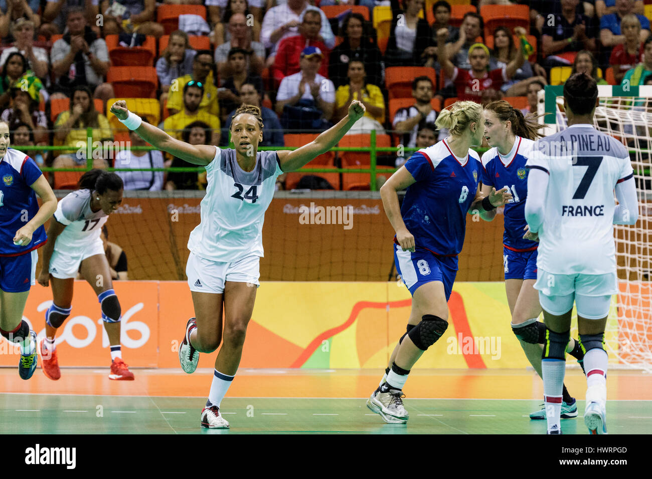 Rio de Janeiro, Brazil. 20 August 2016 Béatrice Edwige (FRA) #24 competes in the women's handball gold medal match Russia vs. France at the 2016 Olymp Stock Photo