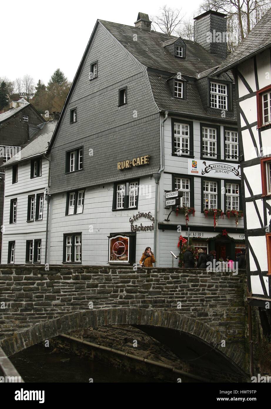 Rur Cafe & Bar overlooking the river Roer on Stehlings in the market