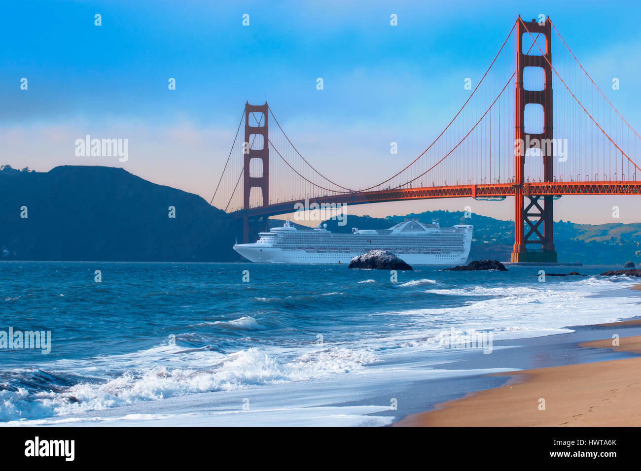 Golden gate bridge from Baker beach Stock Photo - Alamy