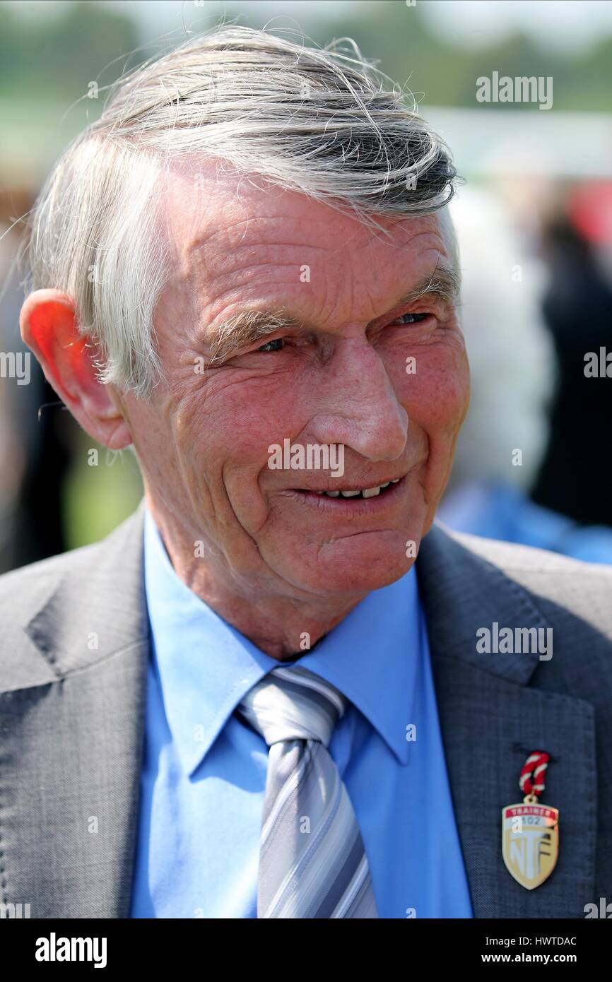 ERIC ALSTON RACE HORSE TRAINER RACE HORSE TRAINER YORK RACECOURSE YORK