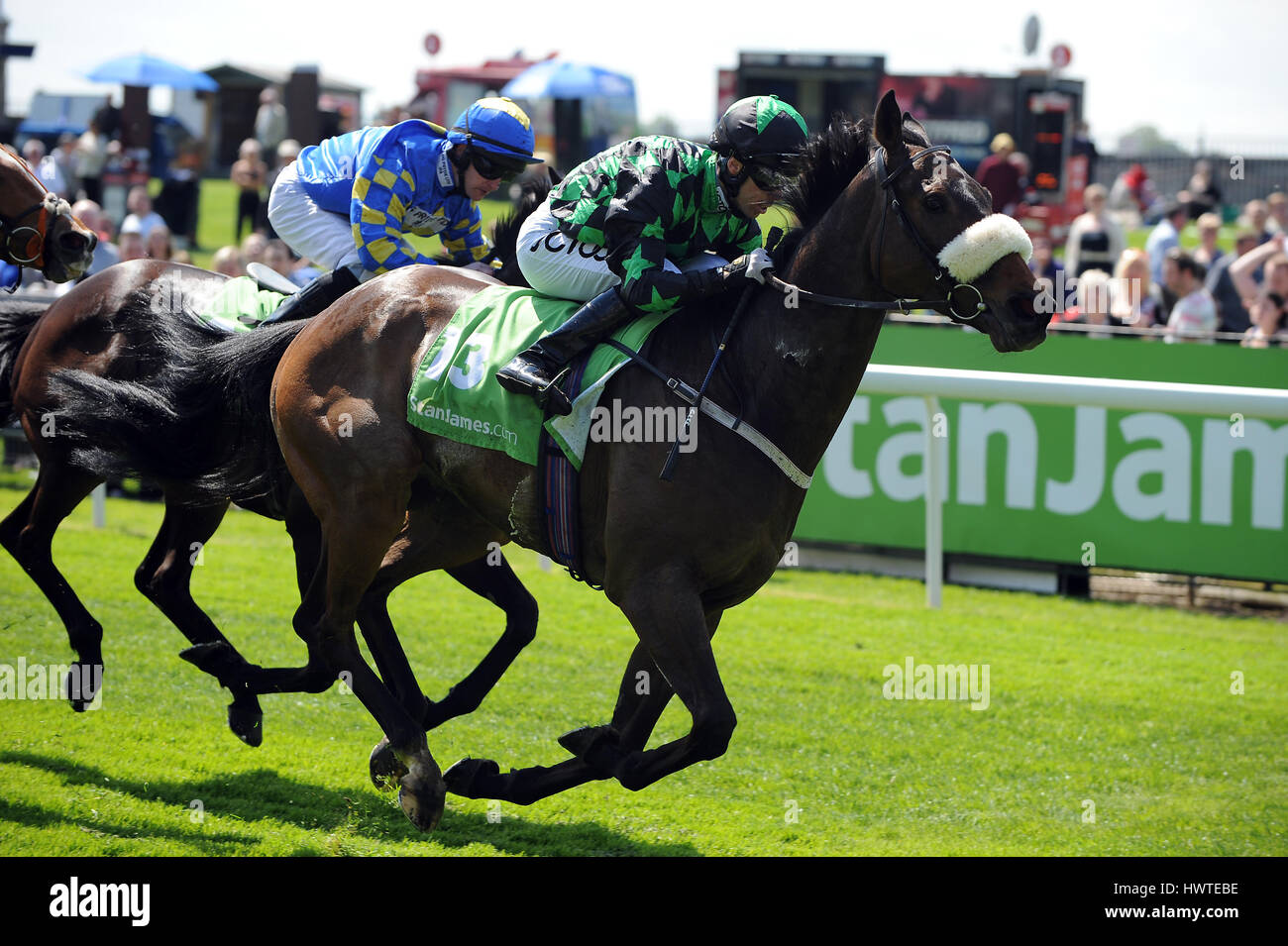 CLEVER COOKIE RIDDEN BY GRAHAM LEE RIDDEN BY GRAHAM LEE YORK RACECOURSE YORK ENGLAND 14 May 2014 Stock Photo