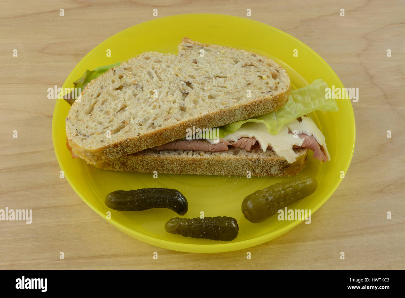 Roast beef and chicken cold cut sandwich on wholesome nine grain bread slices Stock Photo