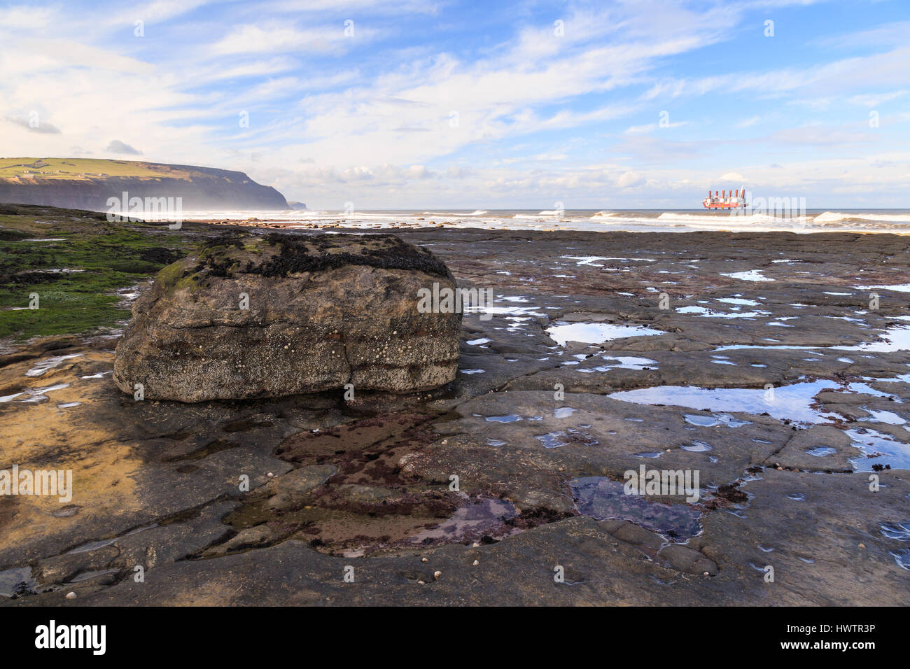 STAITHES, ENGLAND - MARCH 1: Rock and rock pools on Staithes beach. In Staithes, North Yorkshire, England. On 1st March 2017. Stock Photo