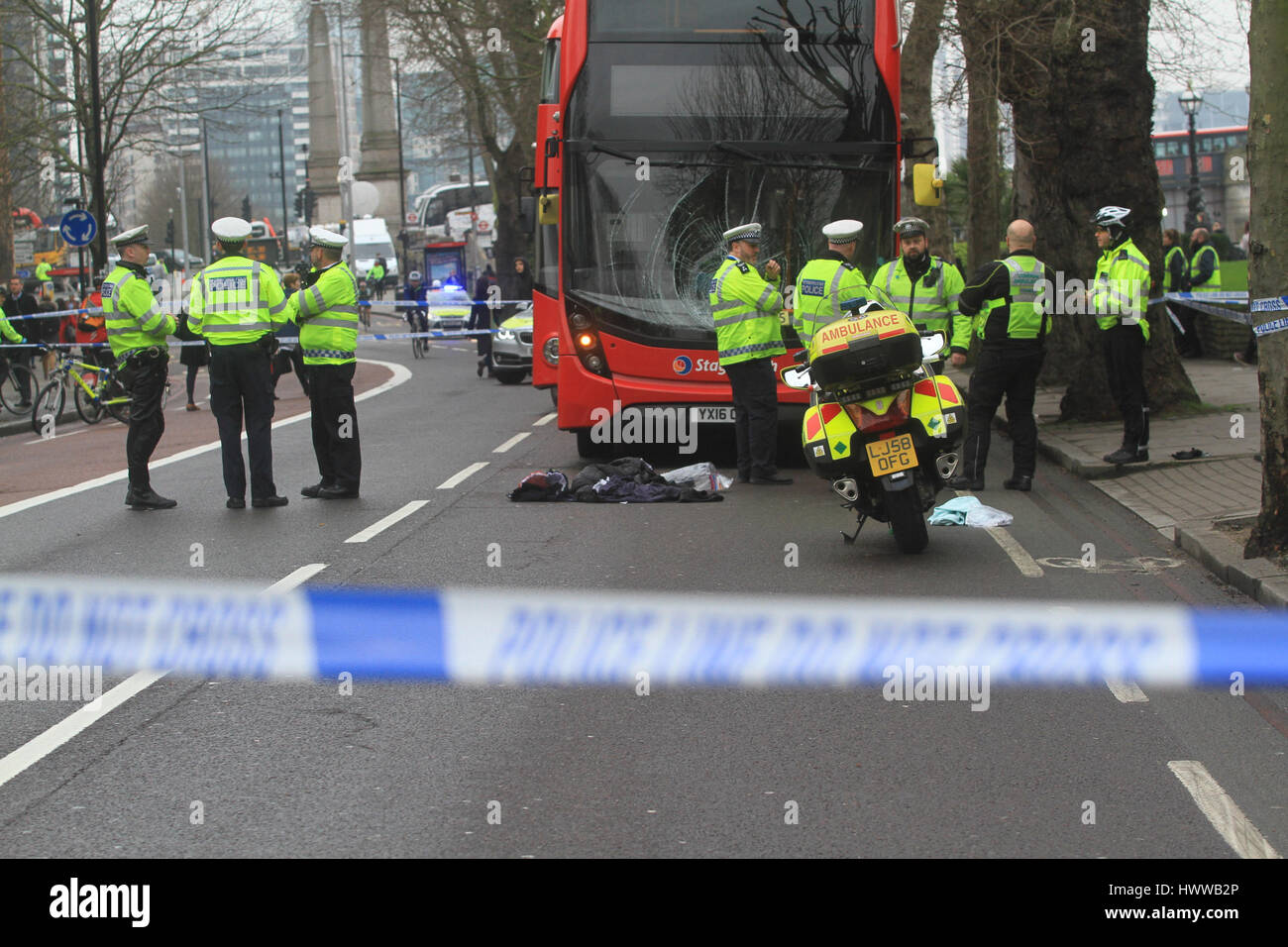 London, UK. 23rd Mar, 2017. A pedestrian has been struck by a bus travelling on Lambeth road Westminster Credit: amer ghazzal/Alamy Live News Stock Photo