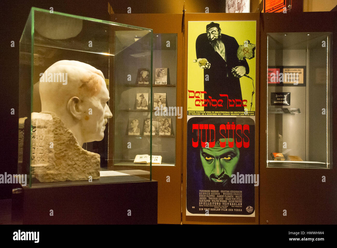Gdansk, Poland. 23rd March, 2017. Gdansk, Poland. 23rd Mar, 2017. Adolf Hitler marble bust by official sculptor Josef Thorak and poster of anti Jewish propaganda 1940 Nazi German movie Jud Suss showed on exhibition of the Museum of the Second World War. Museum was opened on 23 March 2017 in Gdansk, Poland. Gdansk Museum is the biggest and the newest museum in Poland. Credit: Wojciech Stróżyk/Alamy Live News Stock Photo