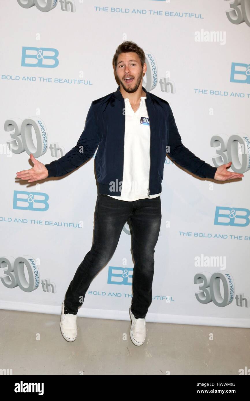 Los Angeles, CA, USA. 23rd Mar, 2017. Scott Clifton in attendance for