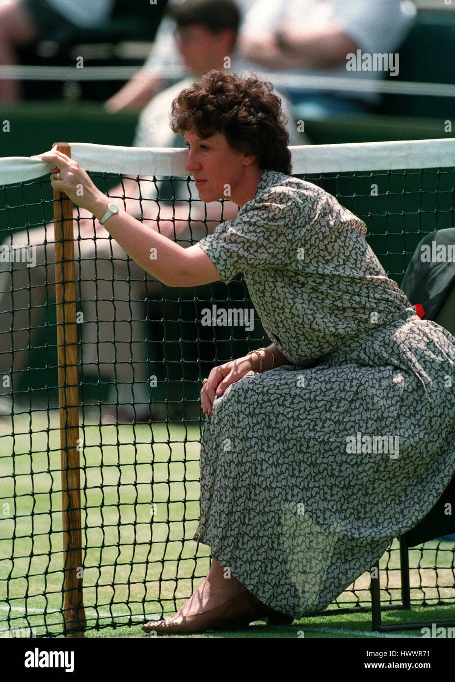 NET UMPIRE WIMBLEDON TENNIS CHAMPIONSHIPS 05 July 1993 Stock Photo Alamy