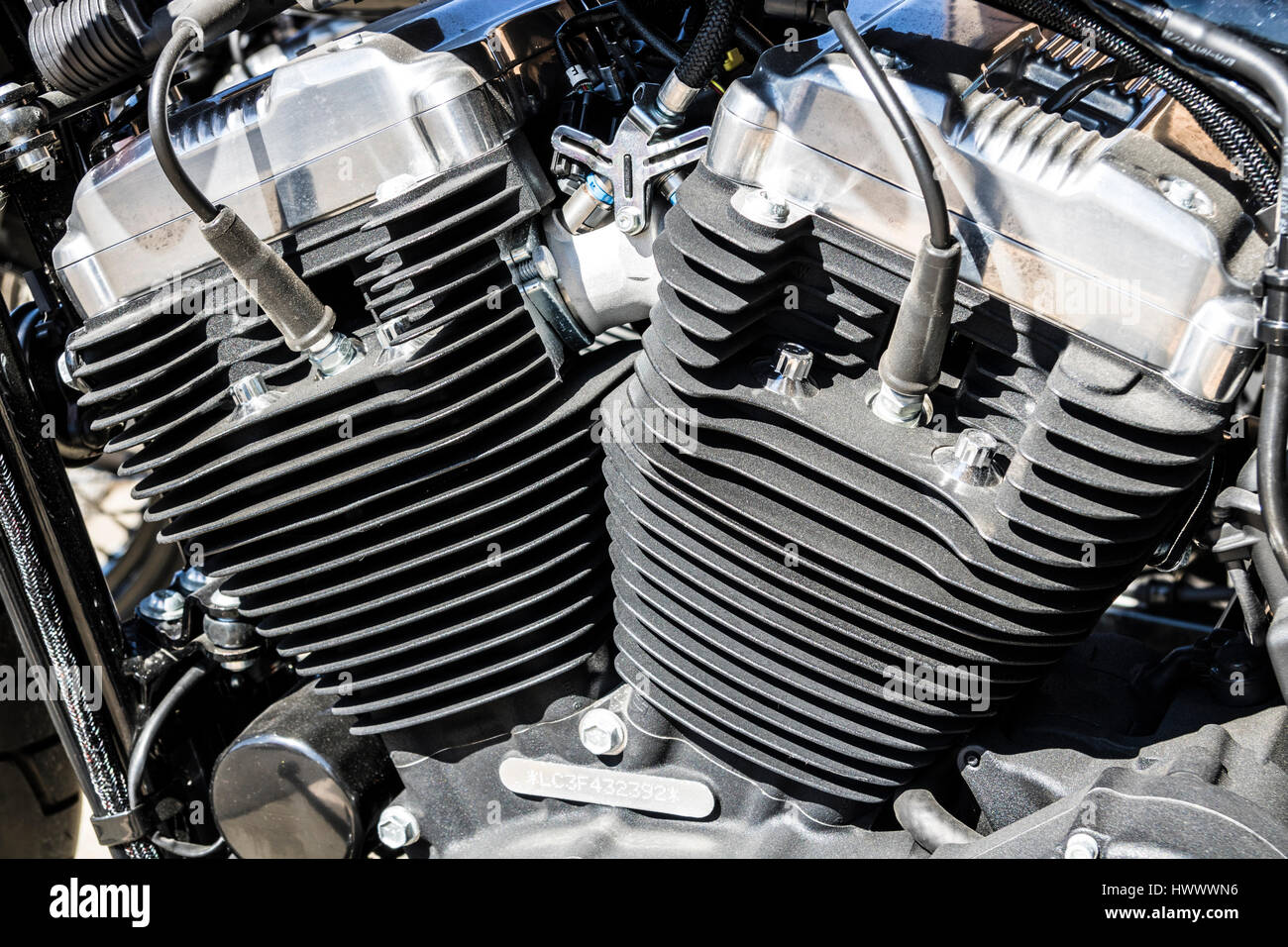 harley 883 engine
