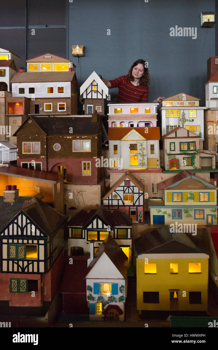 Museum of Childhood: At Home in a Doll House