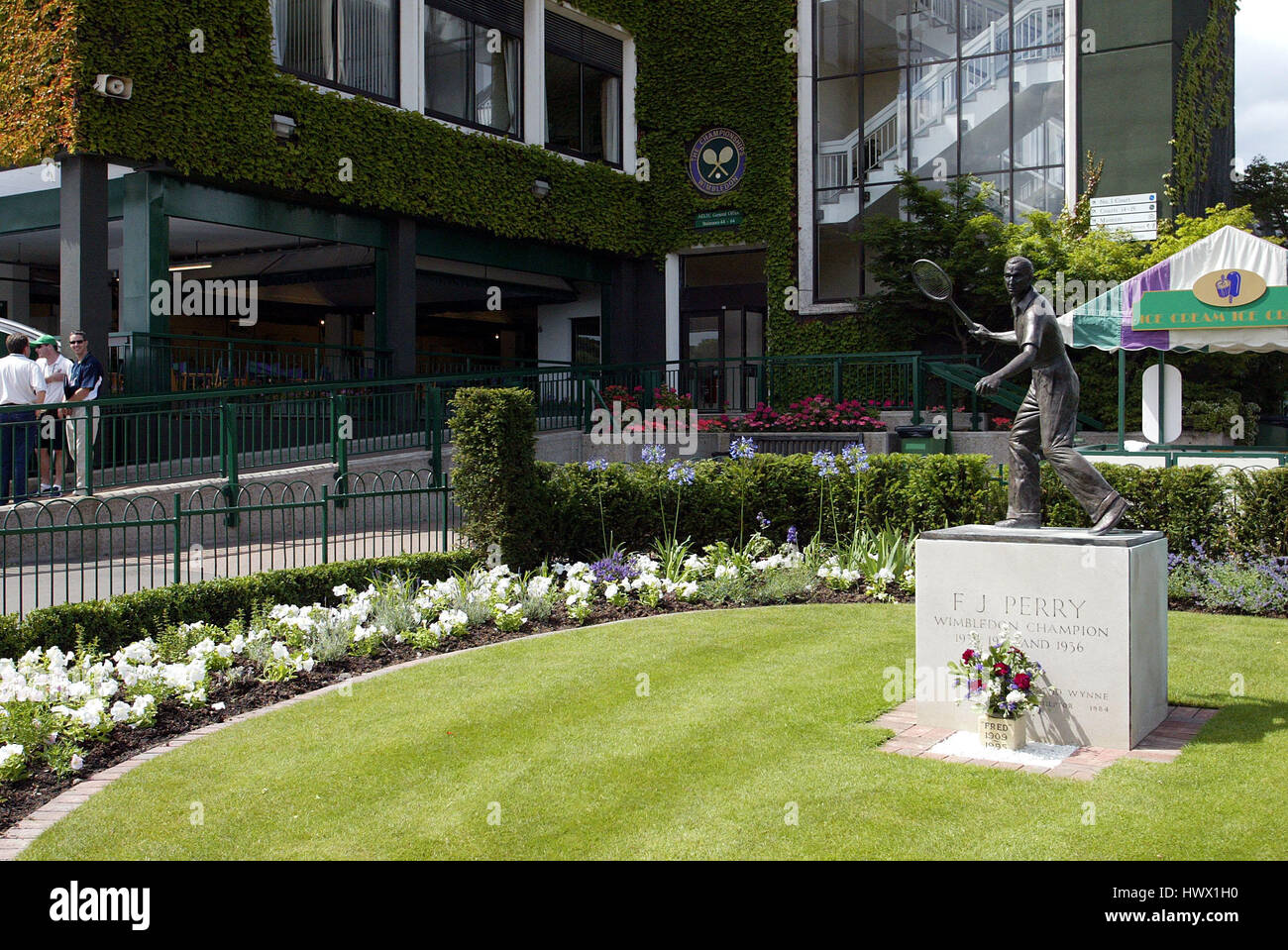 Fred perry wimbledon hi-res stock photography and images - Alamy